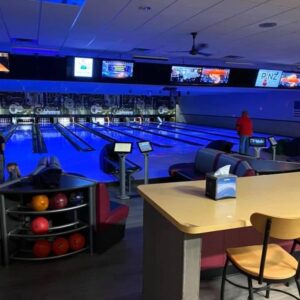 bowling-leagues-at-pinz